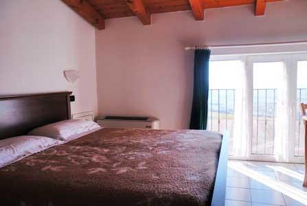 Agriturismo La Roccia Villa Vo Luaran gambar