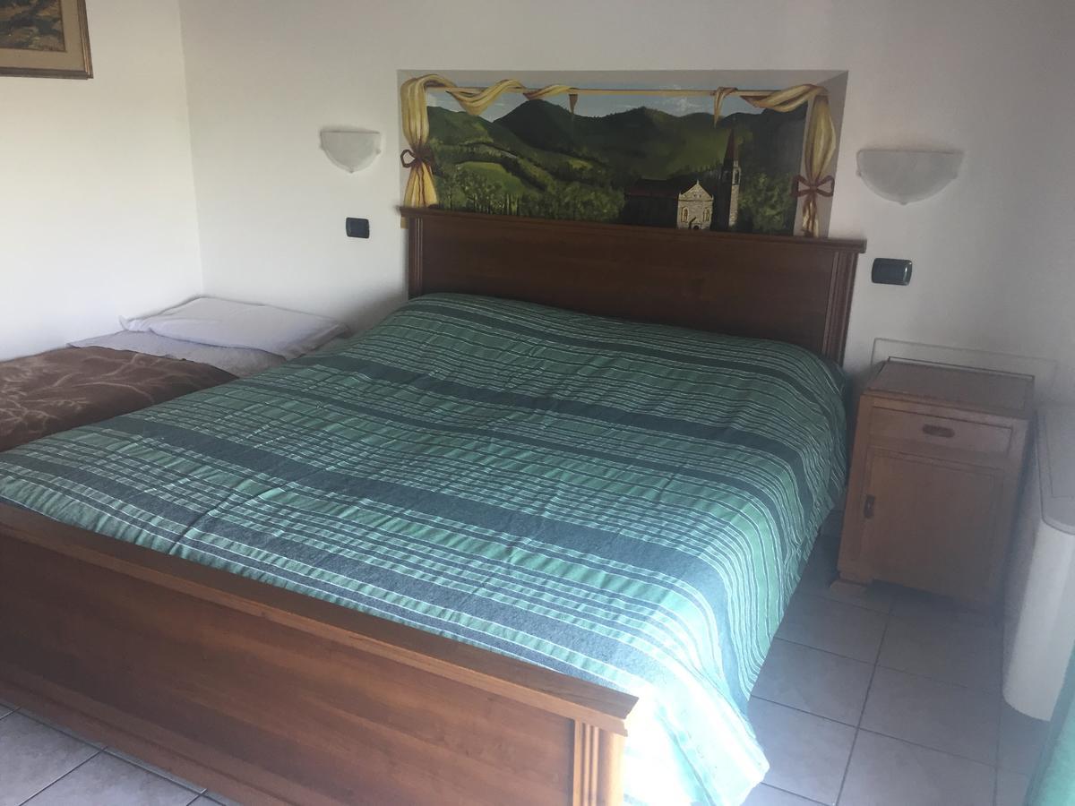 Agriturismo La Roccia Villa Vo Luaran gambar
